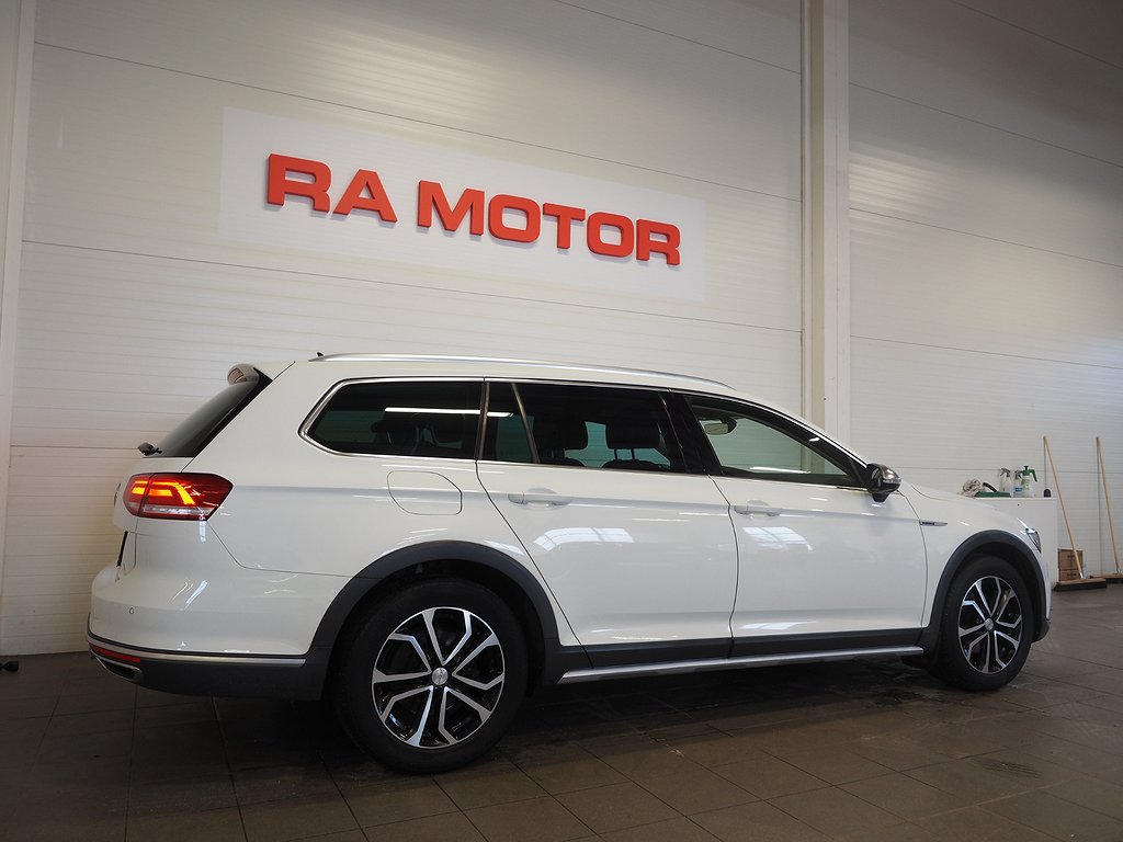 Volkswagen Passat Alltrack 2.0 TDI 4Motion D-Värm 360° Skinn 2019