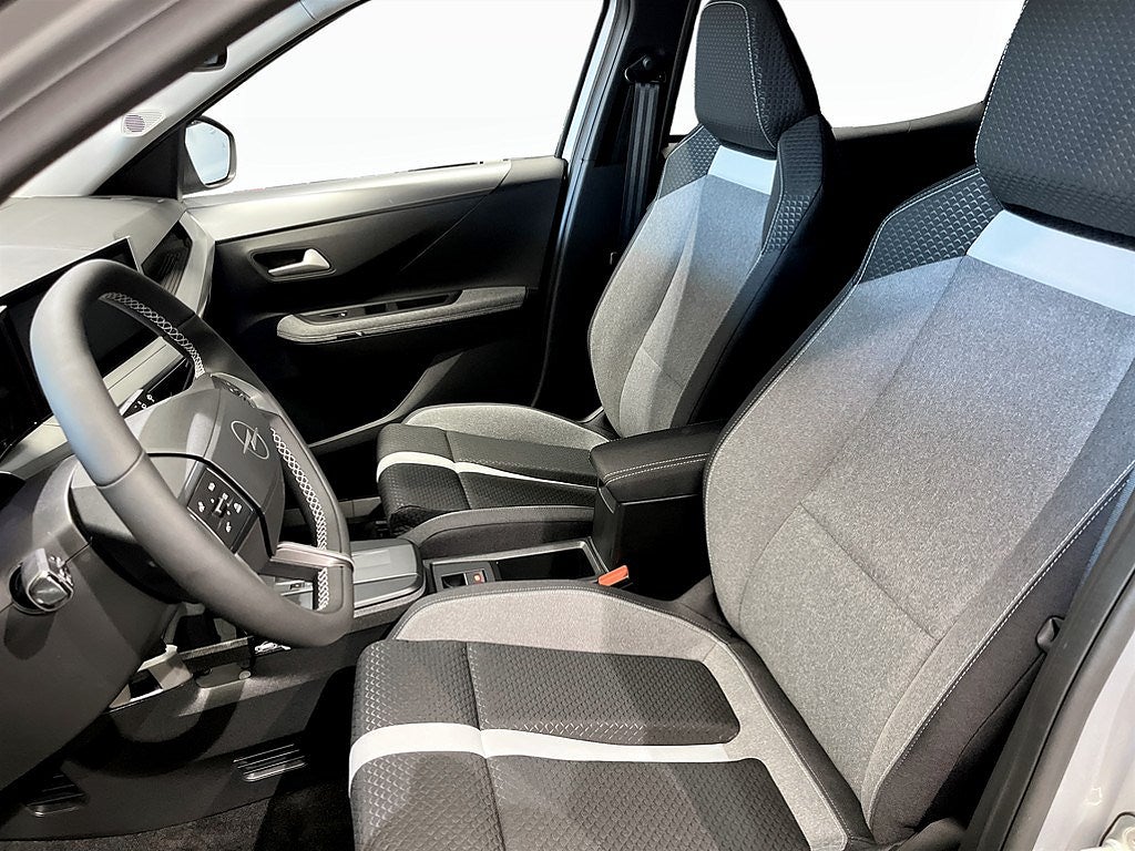 Bild på Opel Frontera GS Hybrid 136hk Aut - DEMO