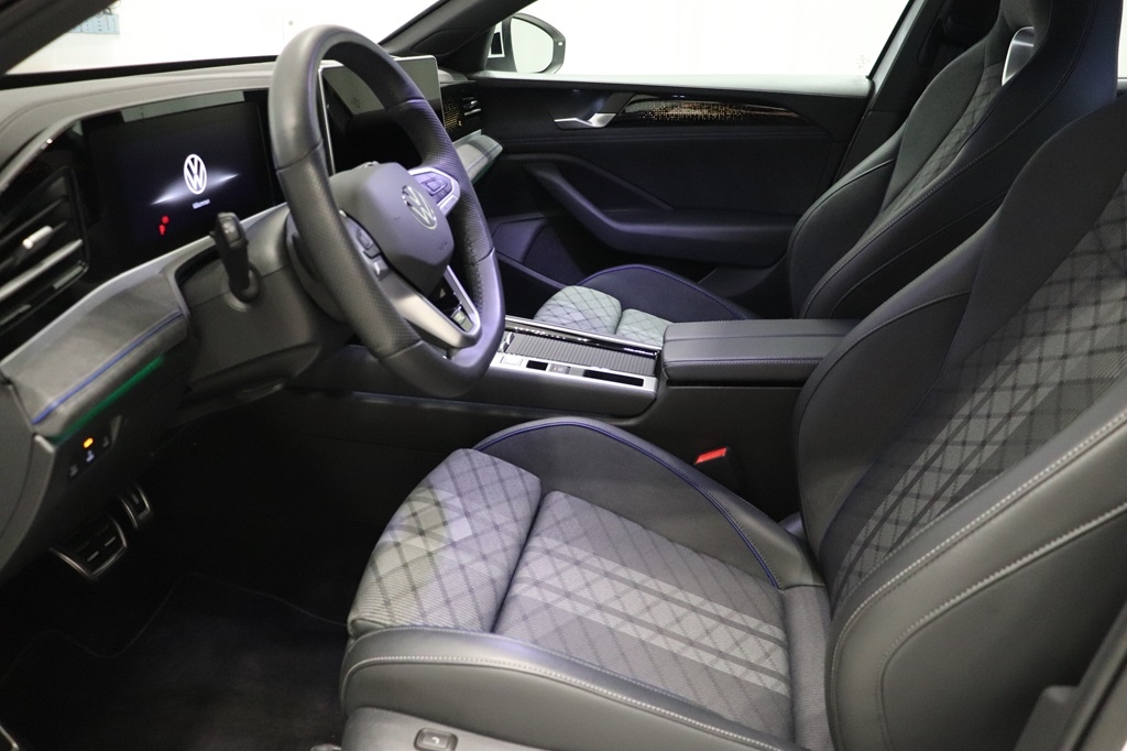 Volkswagen Passat 2025, bild 7/34