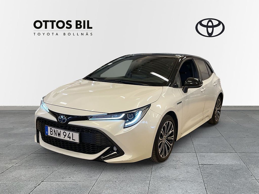 Toyota Corolla Hybrid 1.8 e-CVT, 122hk - Style Bi-tone / V-hjul