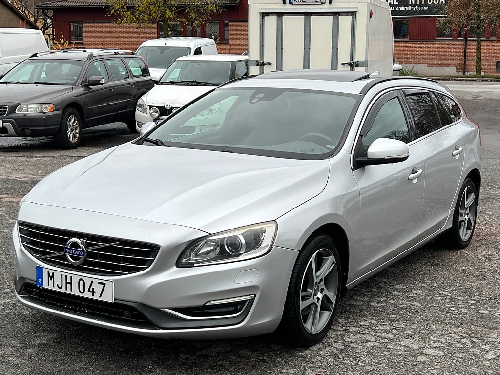 Volvo V60 D4 181HK Automat Taklucka Ny Kamrem Dragkrok