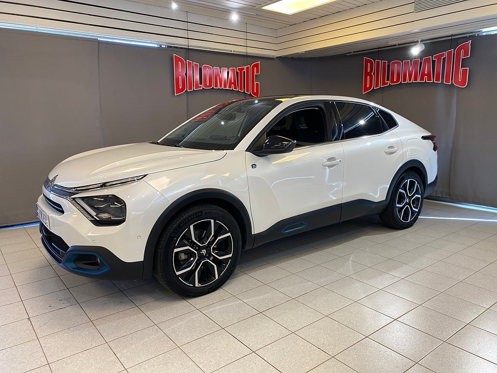 Citroën e-C4 X SHINE EXCLUSIVE GLASTAK HELSKINN NAV 50kWh 