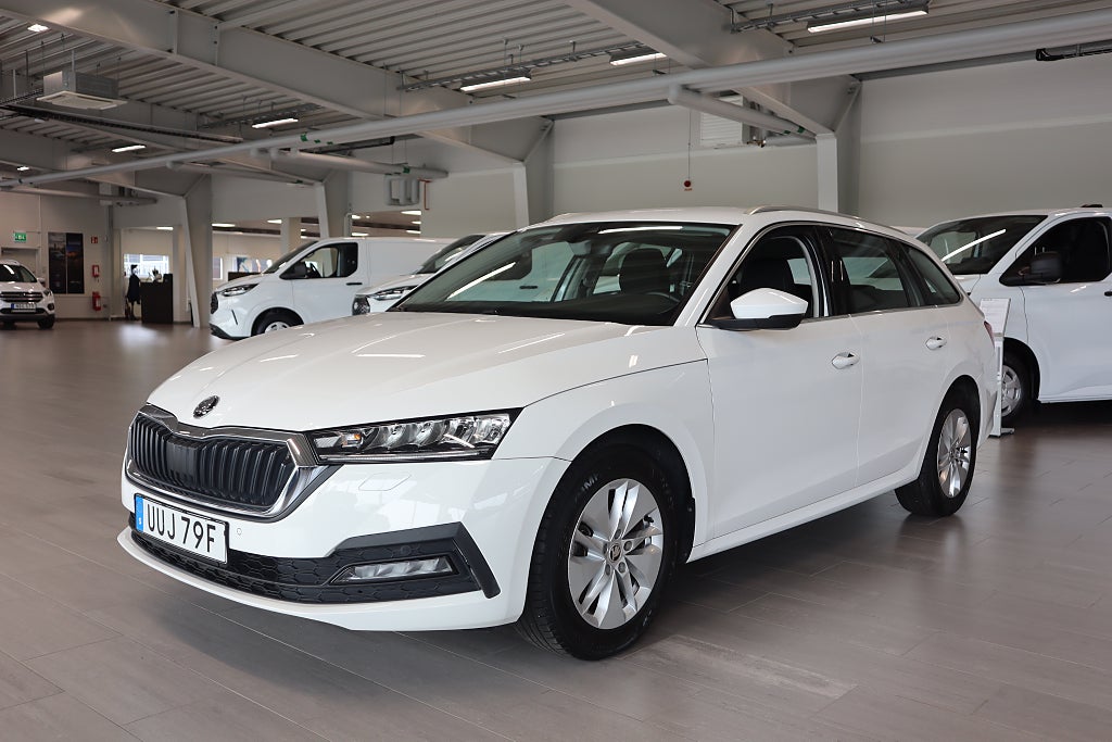 Skoda Octavia Kombi 1.0 TSI 110hk EVO *Kamera/Sensorer*