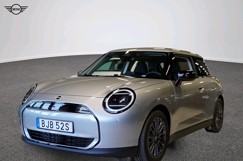 MINI Cooper SE Essential Trim, Paket S