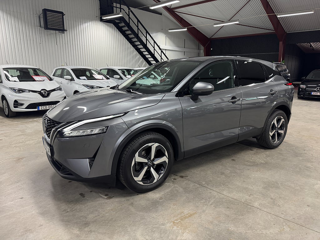 Nissan Qashqai 1.3 DIG-T N-Connecta /360/W-screen/HUD/Carplay/PDC/1br.