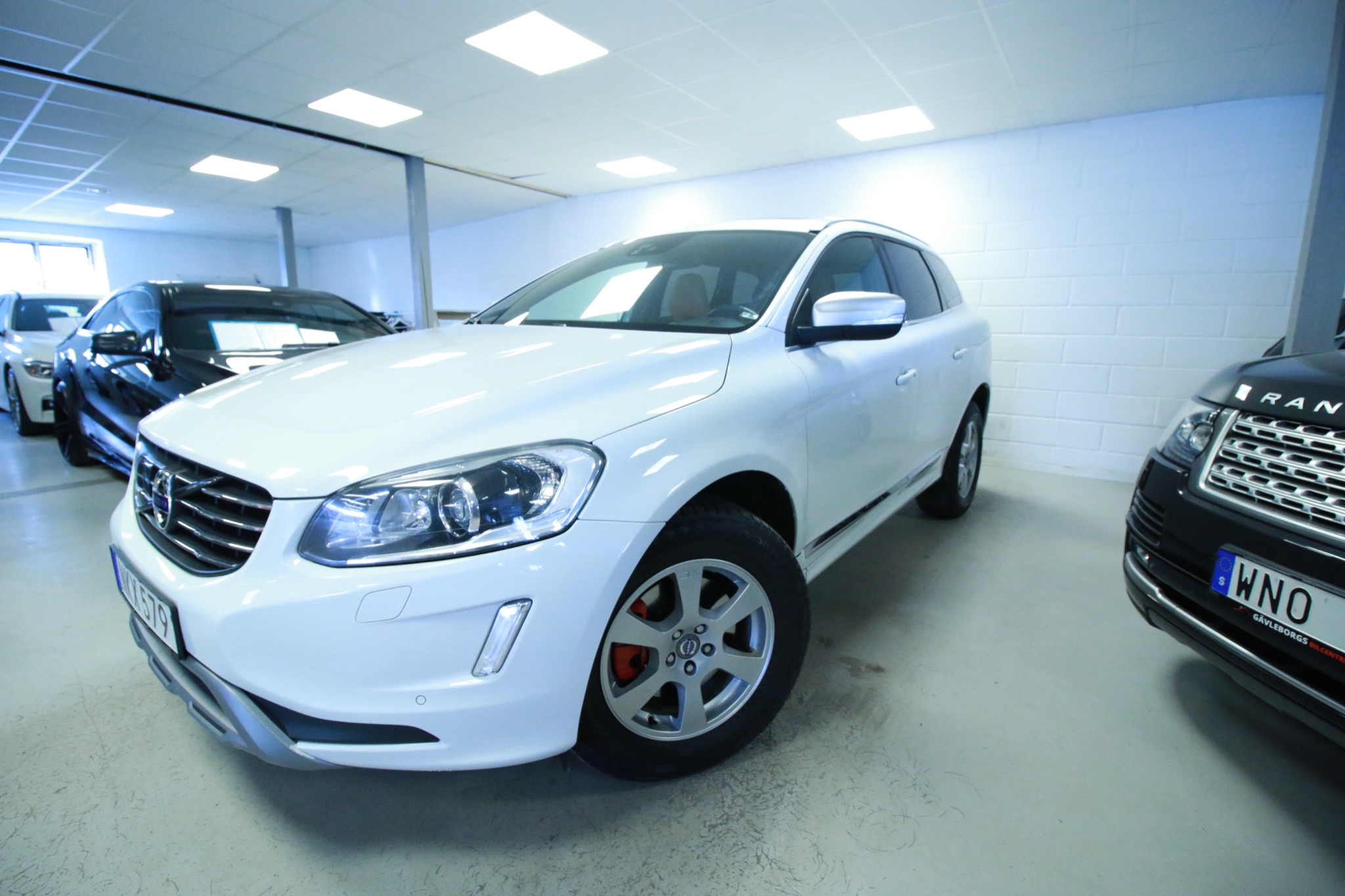 Volvo XC60 D4 AWD 181hk Summum 2014, bild 2/44