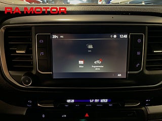 Transportbil - Skåp Opel Vivaro 16 av 21