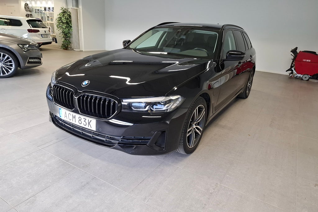 BMW 530e