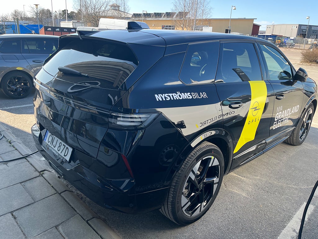 Opel Grandland Grandland Electric GS 73 kWh Ultimate Tech Pack Panora thumbnail