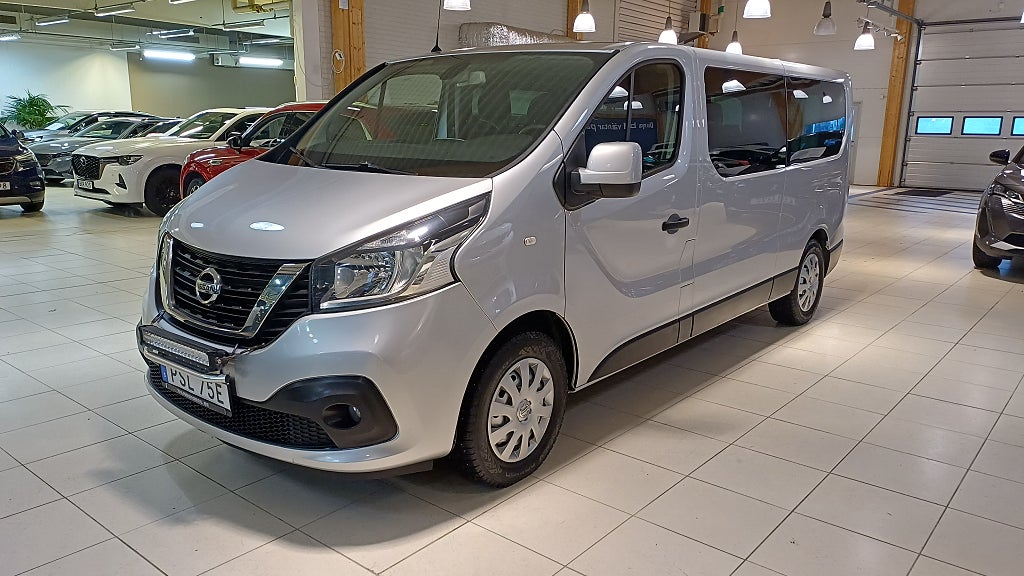 Nissan NV300 9-sits Kombi 2.9t 2.0 dCi AUT (dragkrok+värmare)