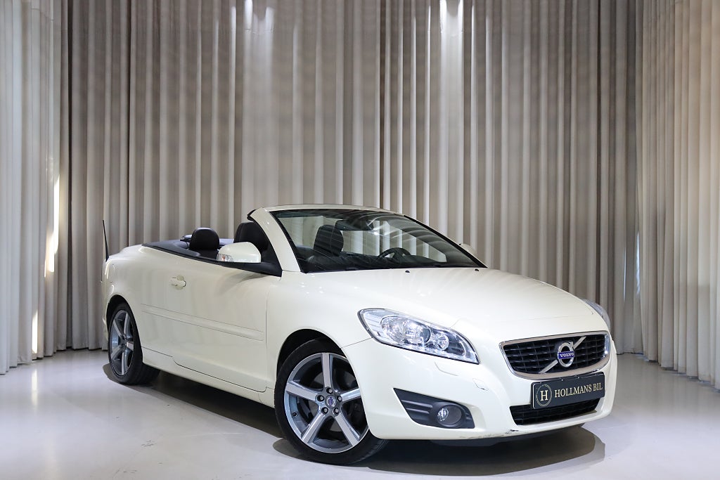 Volvo C70 T5 230HK Auto Summum Läder 2 Ägare