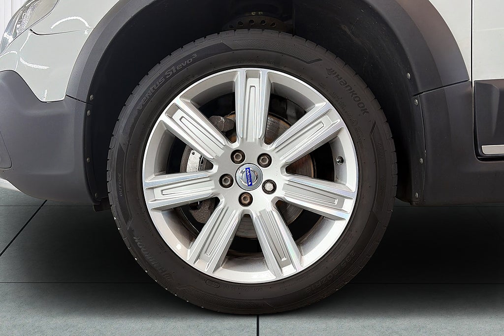 Volvo XC70 2016