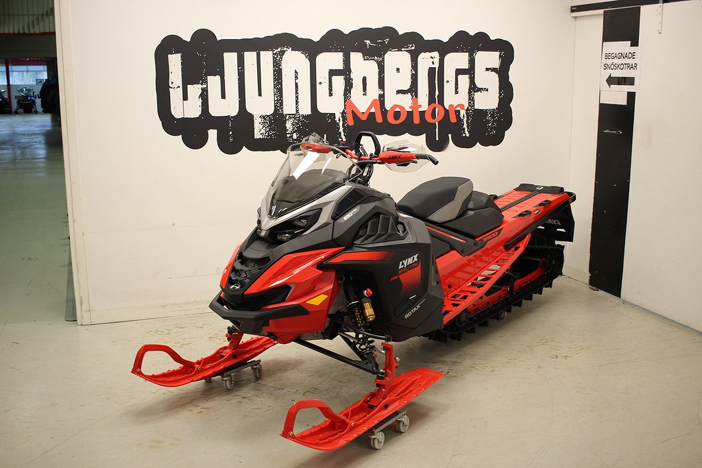 Lynx Brutal RE 850 E-tec 3900 10.25" 2025 *KAMPANJ 