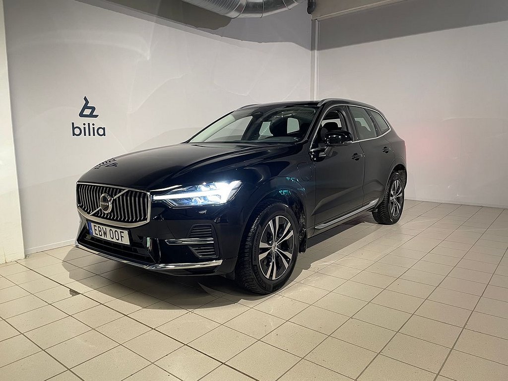 Volvo XC60 Recharge T6 Core Edition | Dragkrok | Strålkastare Dynamisk LE..