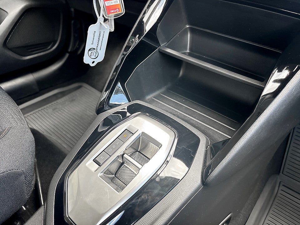 Bild på Peugeot 208 Style Hybrid 100hk Aut CARPLAY BACKSENSORER