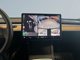 Tesla Model Y Long Range AWD Dragkrok Kamera Rattvärme Navigation S&V – bild 11