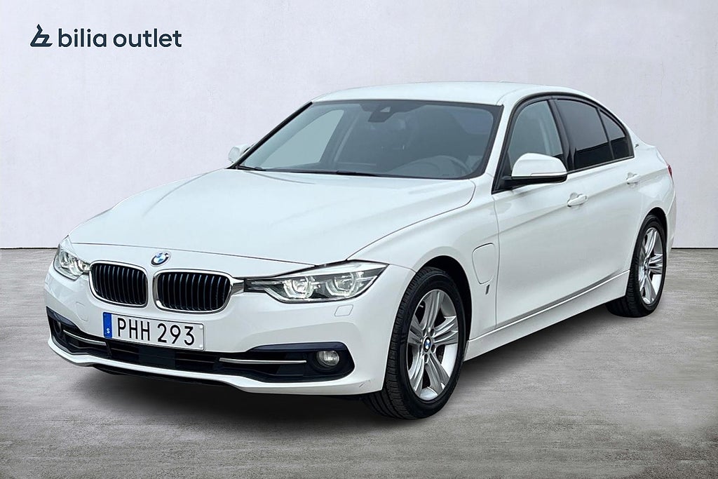 BMW 330e Sedan Steptronic Sport line 252hk Navi P-sensor