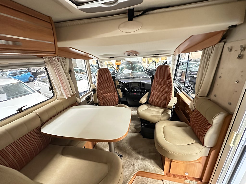 Hymer EX 688 Långbäddar taksäng fint skick thumbnail