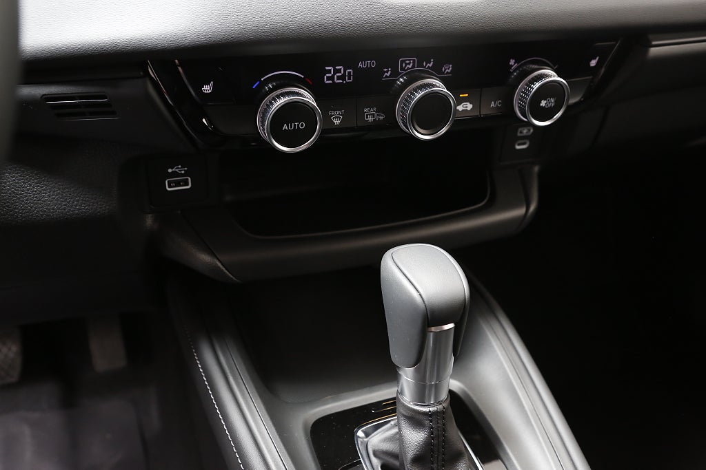 Honda HR-V Elegance FullHybrid + 8år Nybilsgaranti + 5år Service 2026