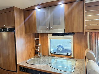 Husbil-integrerad Dethleffs ESPRIT I 6810 16 av 26