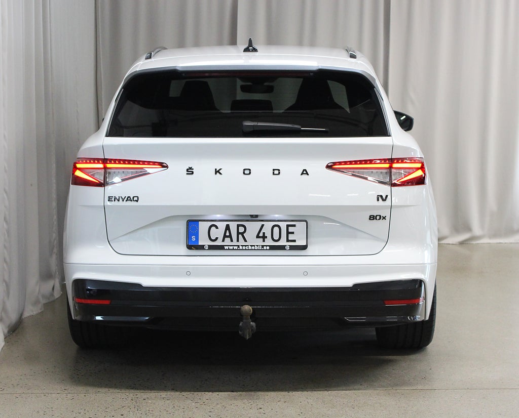 Skoda Enyaq iV 80x 265HK, Sportline, Drag, S&V-hjul, Kamera, Värmepump