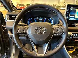 Toyota RAV4 Plug-in Hybrid 306hk Drag/JBL/Pano/360/MoK/Skinn