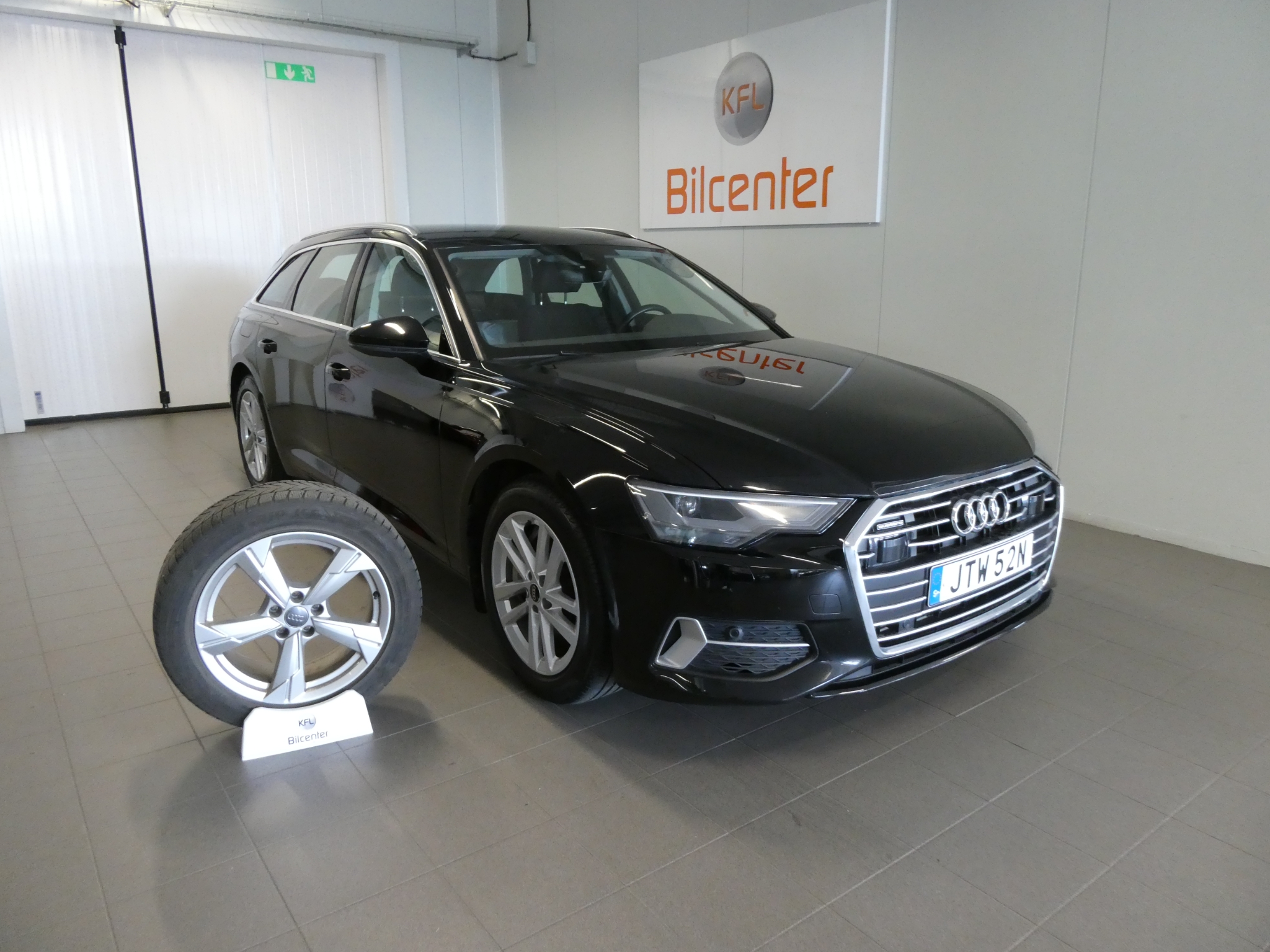 Audi A6 2023, bild 6/39