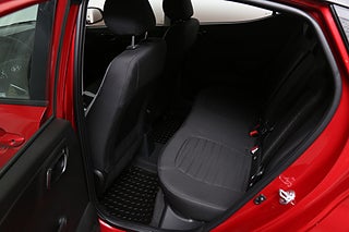 Halvkombi Hyundai i10 10 av 30