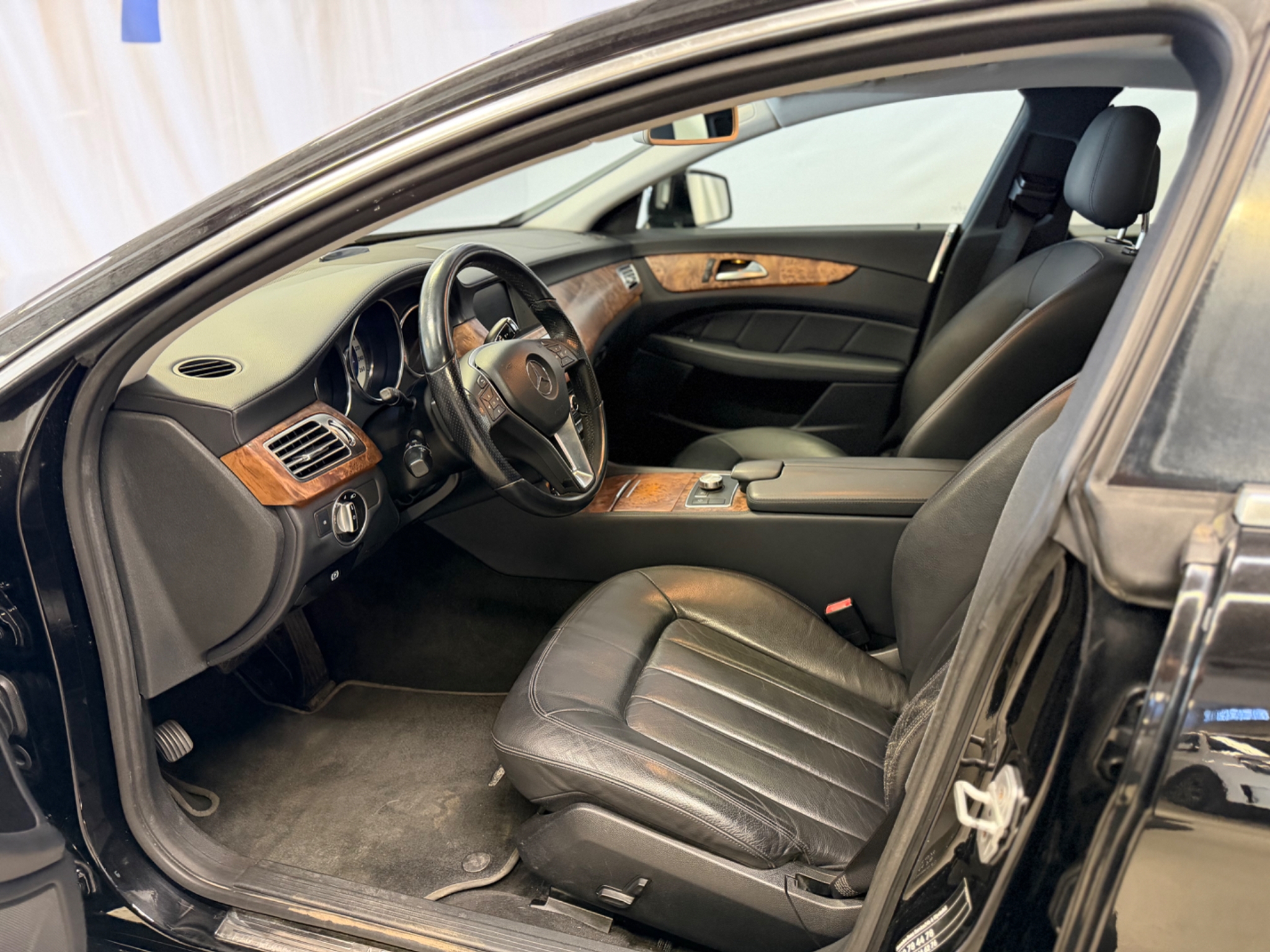 Mercedes-Benz CLS 2012, bild 5/10