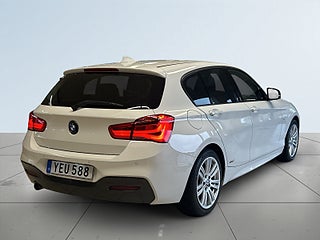 BMW 118I 5-dörrars M Sport Mvärmare Svart innertak Fhållare S&V – bild 6