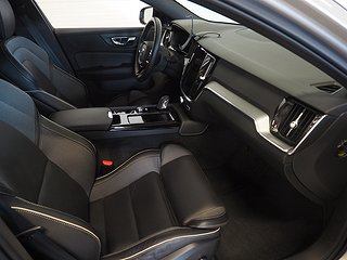 Kombi Volvo V60 11 av 24