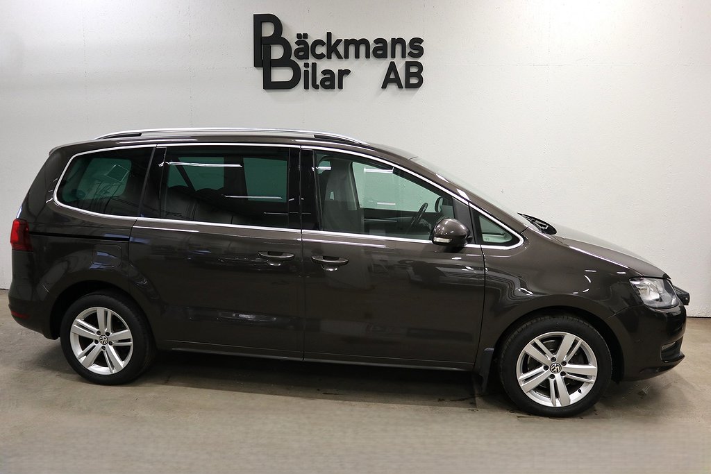 Volkswagen Sharan 2.0 TDI Premium Aut 7-sits Drag Pano Kamera