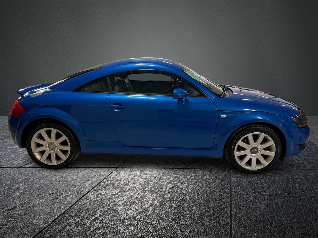 Audi TT Coupé 1.8 T Låga mil 163hk 2006, bild 3/35