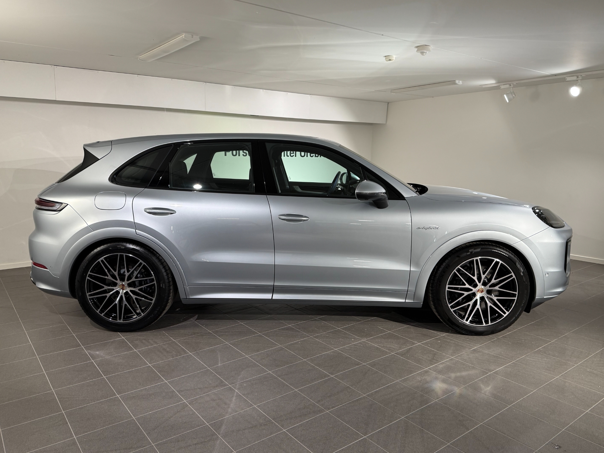Porsche Cayenne E-Hybrid 2025, bild 3/38