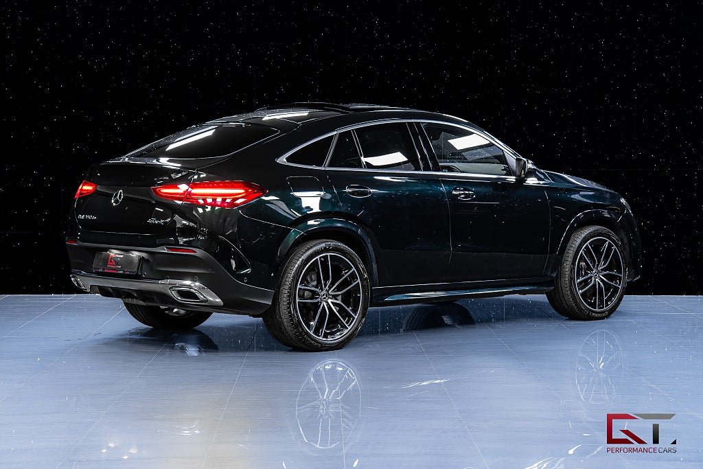 Mercedes-Benz GLE 350 de 4MATIC Coupé AMG MOMS Pano 22" Burm Drag HuD ACC