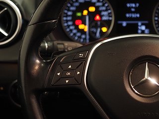 Halvkombi Mercedes-Benz B 22 av 26