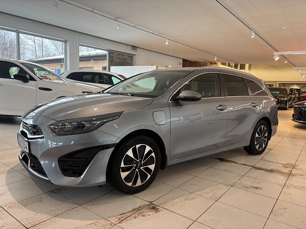 Kia Ceed Sportswagon Plug-in Hybrid DCT Advance Plus | V-Hjul