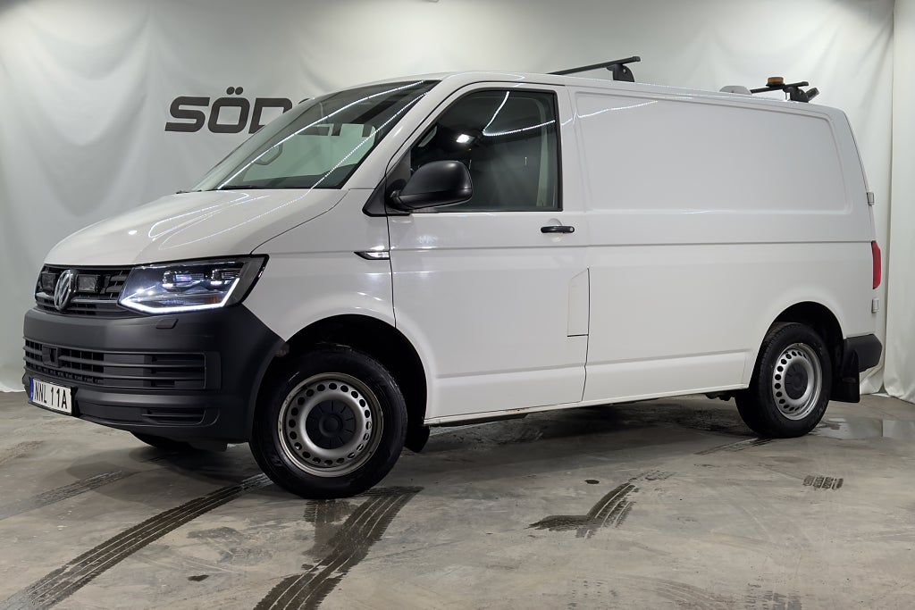 Volkswagen Transporter T32 2.0 TDI BMT 4M DRAG VÄRMARE VERKSTADSKÅP MOMSBIL