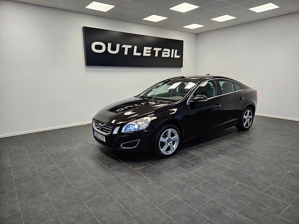 Volvo S60 D3 163hk Geartronic Summum Läder Värmare Xenon PDC