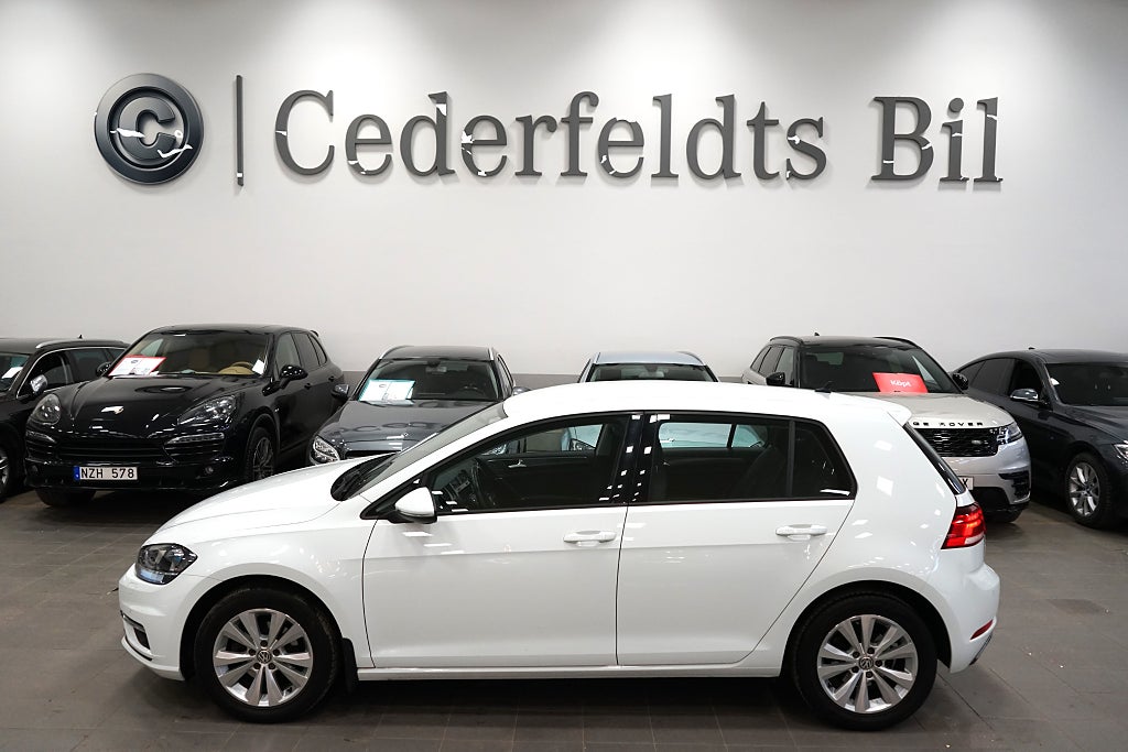 Volkswagen Golf 1.0T Fullservad Nyservad Carplay P-Sensorer SoV-Hjul