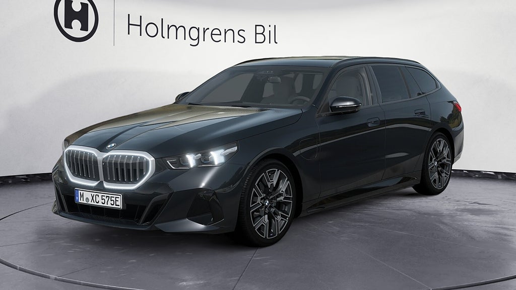 BMW 530 e xDrive Touring M Sport Business Ed Drag DA B W | Ränta 2,95%