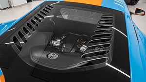 McLaren 675 LT är en mer racing-orienterad version av McLaren 650S. 