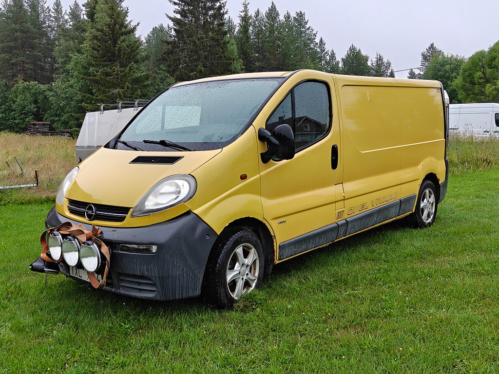 Opel Vivaro Skåpbil 2.9t