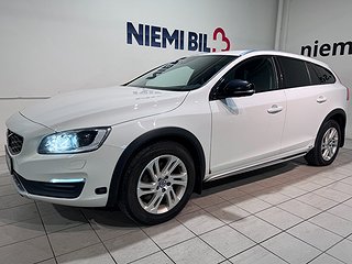 Volvo V60 Cross Country D4 AWD Classic Drag Kamera Dvärm SoV