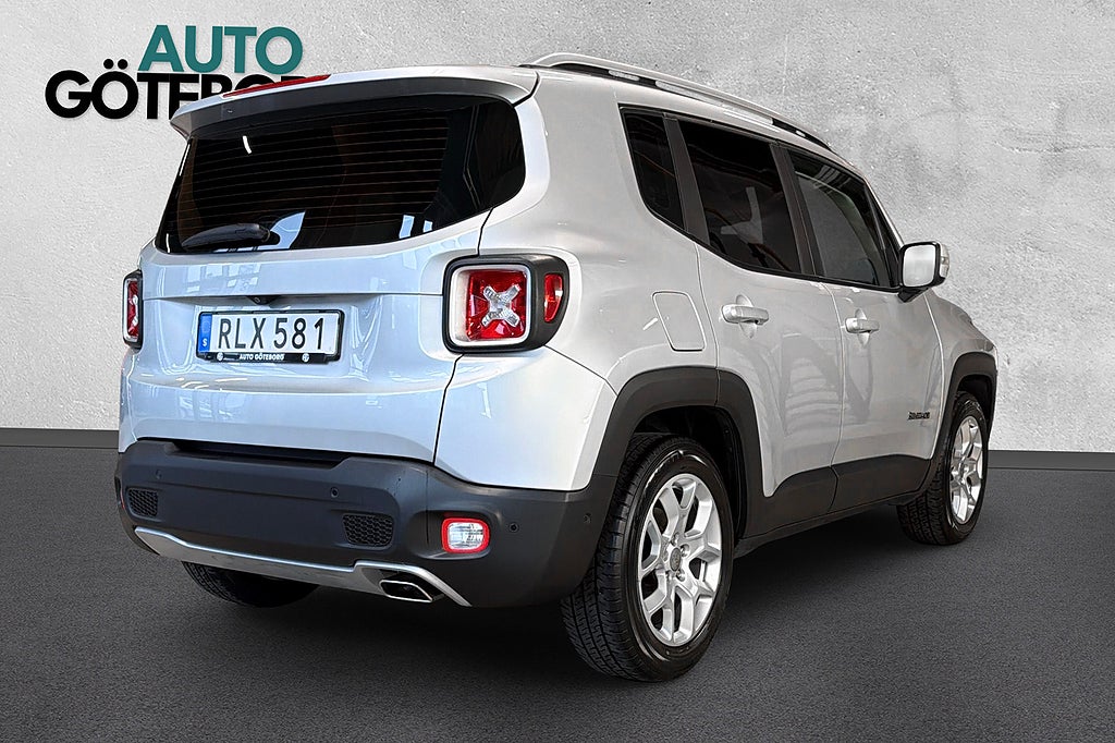 Jeep Renegade 1.4 DCT 1-Ägare B-Kamera Nybesiktigad Nyservad Automat