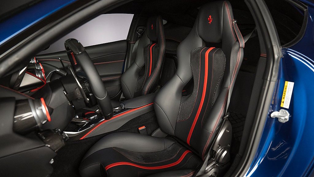 Ferrari 812 Superfast har en 6,5-liters V12-motor. 