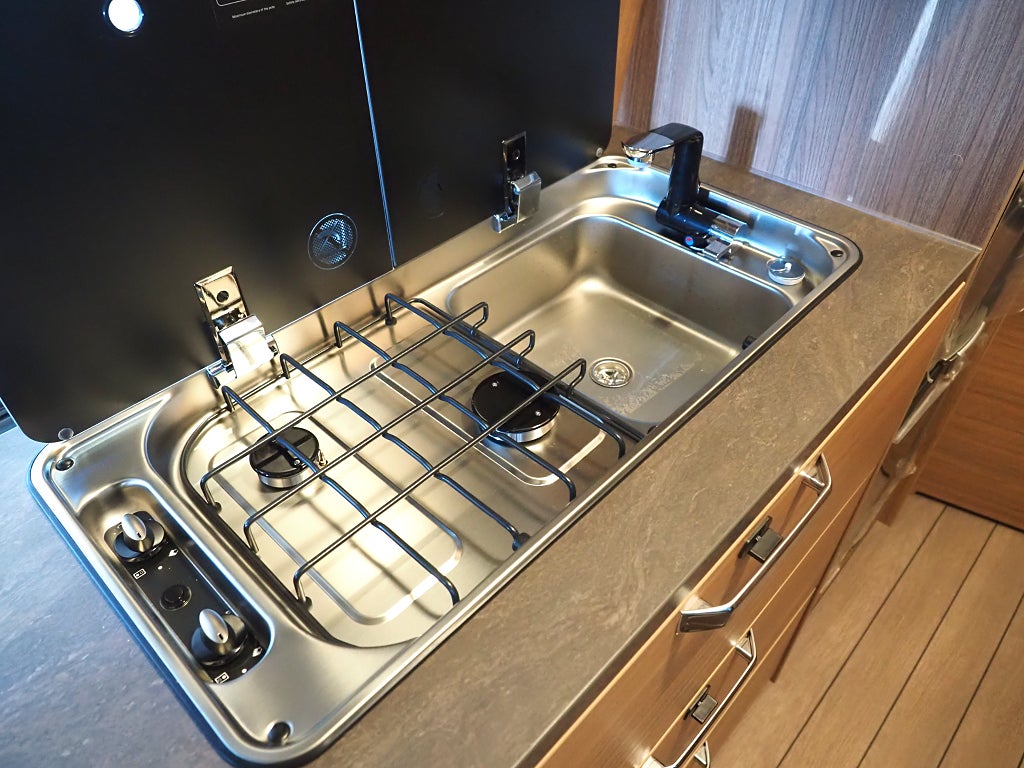 Weinsberg CaraBus 600 MQH Edition Fire