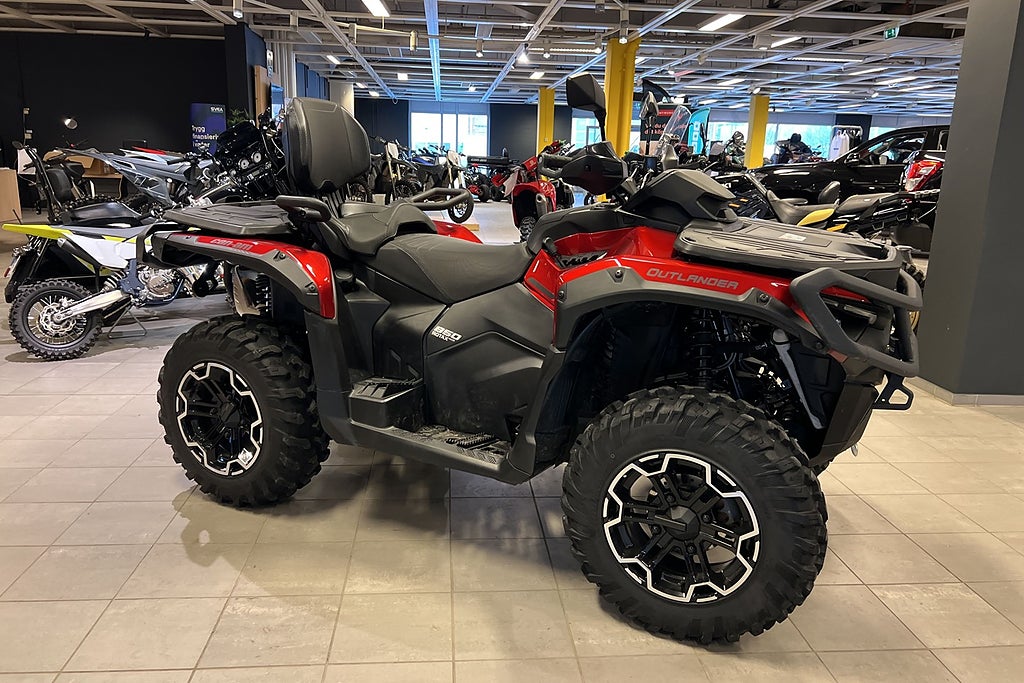 Can-Am Outlander MAX 850 XT 82hk 999cc *Demo* 