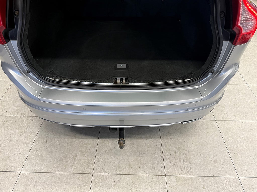 Volvo XC60 D4 AWD Momentum/Drag / P-sensor/ Kamrem Bytt