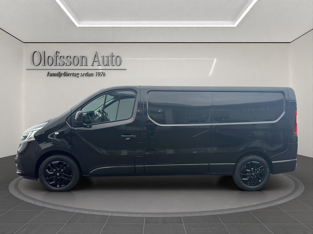 Renault trafic Skåpbil 3.0t 2.0 170hk dCi EDC  Racing Spirit - bild 4